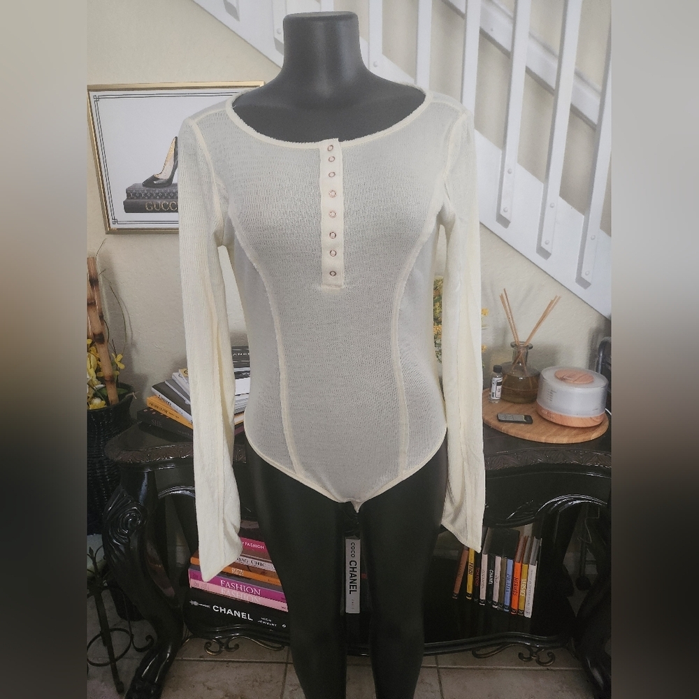 Free People bodysuit size M NEW